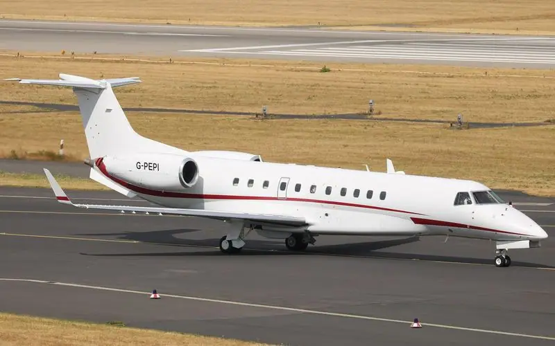 Embraer Legacy 600 private jet